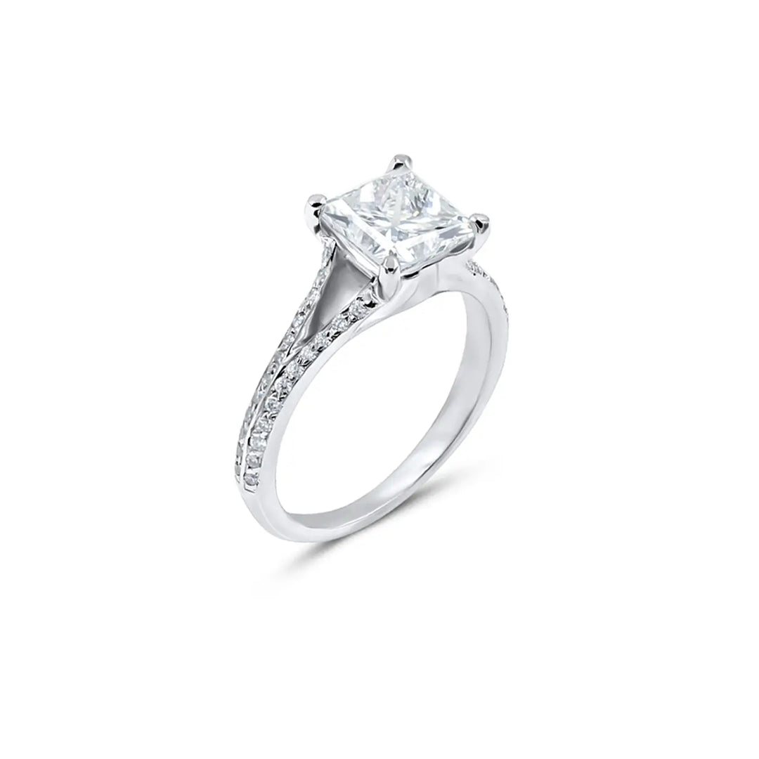 Diamond "Antique" Engagement Ring
