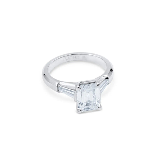 Close-up of unique signature diamond engagement ring from Lester Lampert, Chicago jewelry