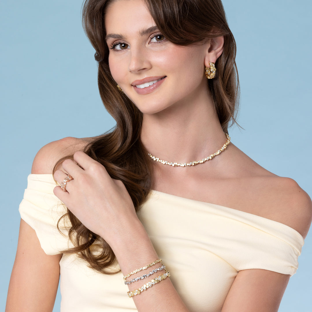 The BubbeLLes™ Wide Hoop