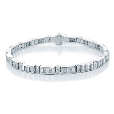 Image of L’Eclipse Diamond Bracelet with Princess Cut and Straight Baguette Diamonds